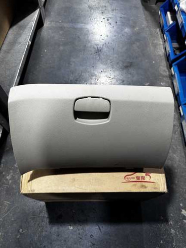 جعبه داشبورد جک J5 اصلی شرکتی